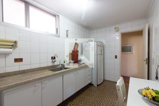 Cozinha de apartamento à venda com 3 quartos, 93m² em Pinheiros, São Paulo