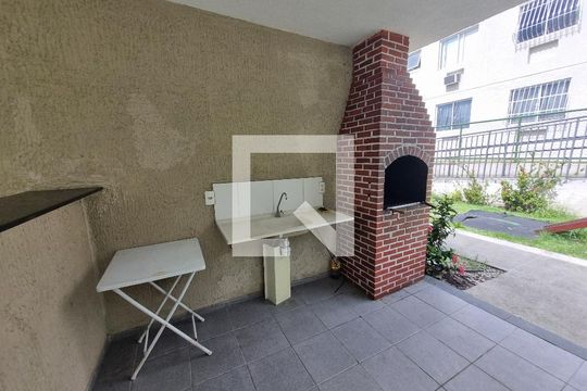 Área comum - Churrasqueira de apartamento para alugar com 2 quartos, 43m² em Engenheiro Leal, Rio de Janeiro