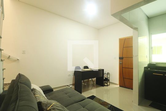 Sala de casa de condomínio à venda com 2 quartos, 120m² em Vila Príncipe de Gales, Santo André