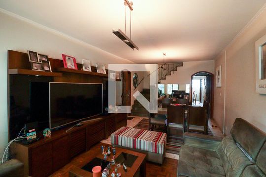 Sala de casa à venda com 3 quartos, 203m² em Santa Teresinha, São Paulo
