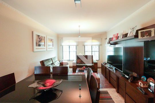 Sala de Jantar  de casa à venda com 3 quartos, 203m² em Santa Teresinha, São Paulo