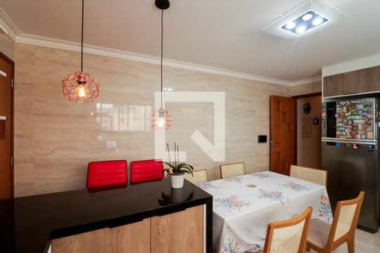 Cozinha de casa à venda com 3 quartos, 203m² em Santa Teresinha, São Paulo
