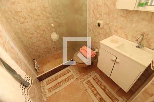Banheiro social 1 de casa à venda com 4 quartos, 300m² em Vila da Penha, Rio de Janeiro