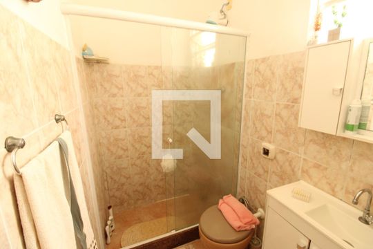 Banheiro Social 1 de casa à venda com 4 quartos, 300m² em Vila da Penha, Rio de Janeiro