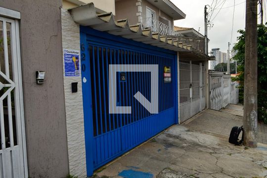 Fachada de casa à venda com 2 quartos, 190m² em Jardim Bonfiglioli, São Paulo