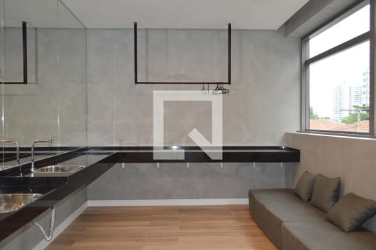 Lavanderia de kitnet/studio para alugar com 1 quarto, 30m² em Ipiranga, São Paulo