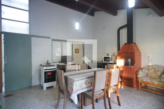 Área gourmet de casa à venda com 4 quartos, 150m² em Campestre, São Leopoldo