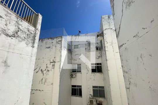 Vista do Quarto 2 de apartamento para alugar com 3 quartos, 134m² em Pituba, Salvador