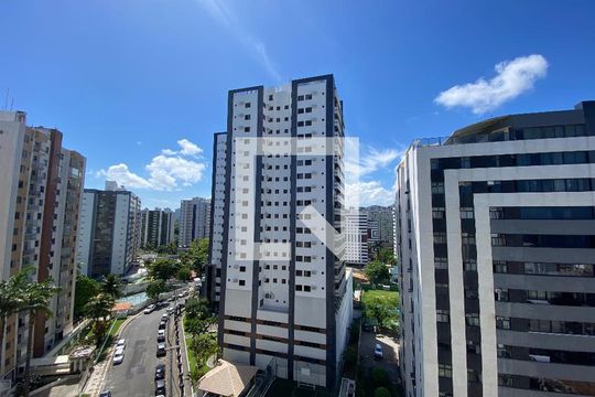 Vista do Quarto 1 de apartamento para alugar com 3 quartos, 134m² em Pituba, Salvador