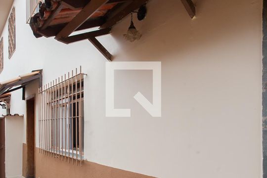 Fachada de casa à venda com 3 quartos, 126m² em Ouro Preto, Belo Horizonte