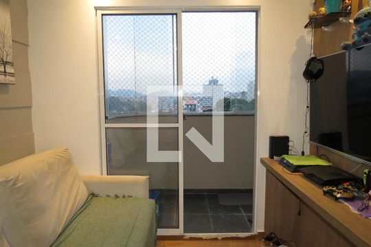 Sala de apartamento à venda com 2 quartos, 55m² em São Domingos, São Paulo