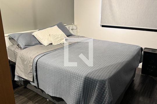 Quarto de kitnet/studio à venda com 1 quarto, 33m² em Indianópolis, São Paulo