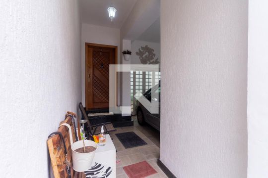 Entrada de casa à venda com 4 quartos, 248m² em Jardim Nossa Senhora Aparecida, São Paulo