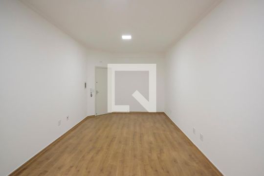 Sala/Quarto de kitnet/studio para alugar com 1 quarto, 30m² em Centro, São Caetano do Sul