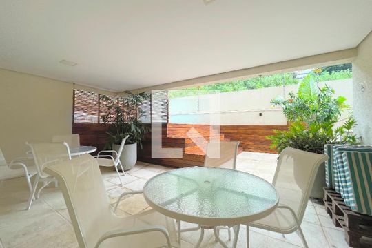 Área comum - Piscina de apartamento à venda com 2 quartos, 89m² em Mont Serrat, Porto Alegre