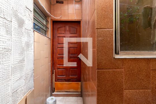 Quintal de casa à venda com 3 quartos, 110m² em Água Fria, São Paulo