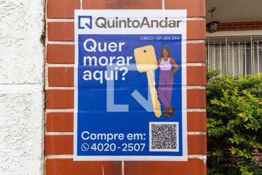 Fachada de casa à venda com 3 quartos, 110m² em Água Fria, São Paulo