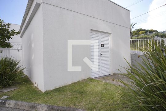 Mercado de apartamento à venda com 2 quartos, 42m² em Morro Santana, Porto Alegre