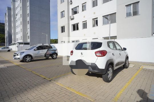Garagem de apartamento à venda com 2 quartos, 42m² em Morro Santana, Porto Alegre