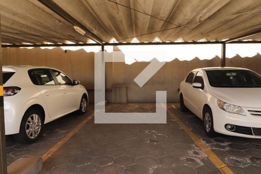 Garagem de apartamento para alugar com 4 quartos, 141m² em Setor Leste Universitário, Goiânia