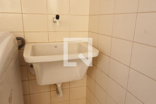 Área de serviço de apartamento para alugar com 4 quartos, 141m² em Setor Leste Universitário, Goiânia