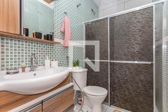 Banheiro de casa à venda com 2 quartos, 45m² em São João Climaco, São Paulo