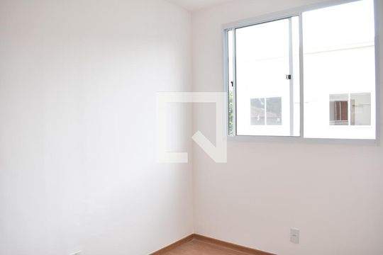 Quarto 1 de apartamento para alugar com 2 quartos, 44m² em Campo Grande, Rio de Janeiro