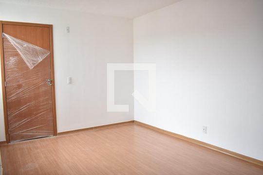 Sala de apartamento para alugar com 2 quartos, 44m² em Campo Grande, Rio de Janeiro