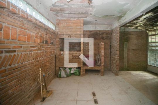 Salão da Churrasqueira de casa à venda com 4 quartos, 230m² em Floresta, Porto Alegre