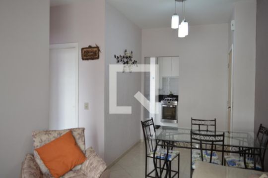Sala de apartamento à venda com 2 quartos, 45m² em Centro, Contagem