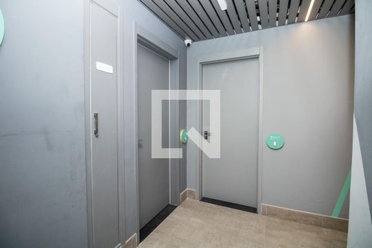 Área comum - hall do andar  de apartamento à venda com 1 quarto, 38m² em Moema, São Paulo