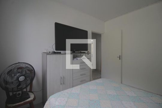 Quarto 1 de casa para alugar com 3 quartos, 83m² em Mato Grande, Canoas