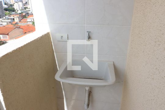 Área de Serviço de kitnet/studio para alugar com 0 quarto, 40m² em Vila Granada, São Paulo