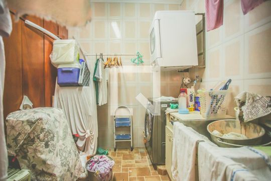 Área de Serviço de casa à venda com 4 quartos, 198m² em Vila Mariana, São Paulo
