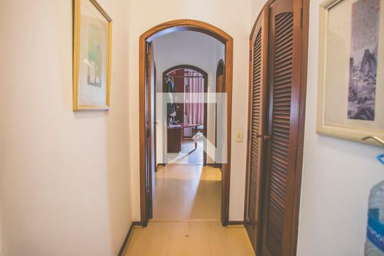 Corredor - Quartos de casa à venda com 4 quartos, 198m² em Vila Mariana, São Paulo
