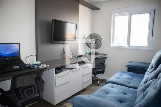 Sala e Cozinha de apartamento à venda com 2 quartos, 43m² em Vila Gustavo, São Paulo