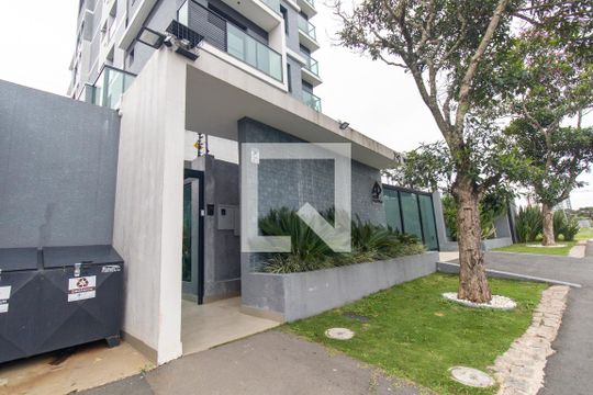Fachada de apartamento para alugar com 1 quarto, 24m² em Novo Mundo, Curitiba