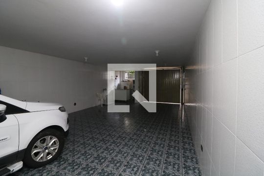 Garagem de casa à venda com 3 quartos, 650m² em Vila Formosa, São Paulo