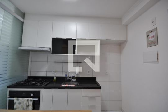 Cozinha de apartamento à venda com 2 quartos, 42m² em Vila Guilherme, São Paulo