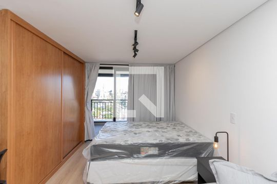 Studio de kitnet/studio à venda com 1 quarto, 33m² em Vila Cordeiro, São Paulo