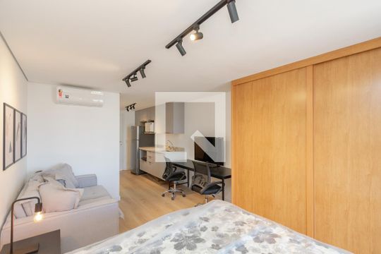 Studio de kitnet/studio à venda com 1 quarto, 33m² em Vila Cordeiro, São Paulo
