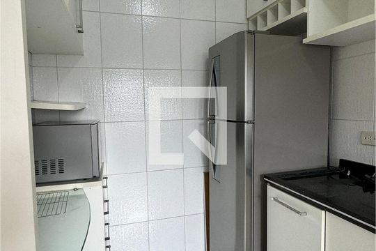 Cozinha de apartamento para alugar com 3 quartos, 117m² em Jardim Sao Luiz, Barueri