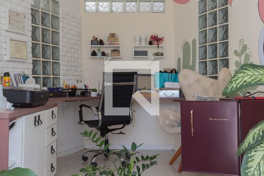 Escritório de casa à venda com 3 quartos, 280m² em Jardim das Americas, São Bernardo do Campo