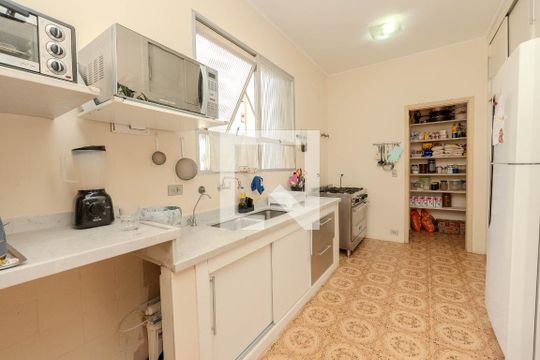Cozinha de apartamento à venda com 5 quartos, 320m² em Liberdade, São Paulo