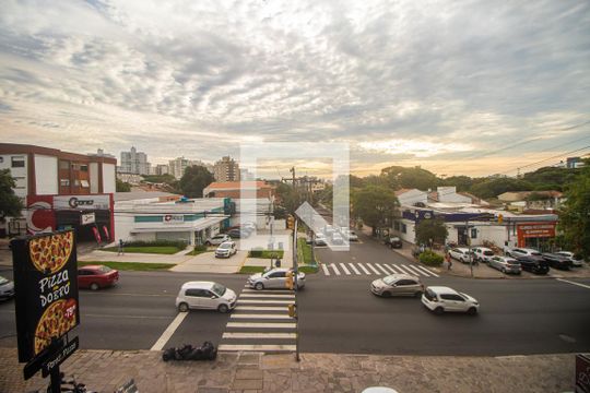 Vista do Quarto 2 de apartamento à venda com 2 quartos, 66m² em Vila Ipiranga, Porto Alegre