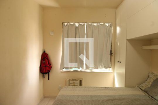Quarto 1 de apartamento para alugar com 2 quartos, 65m² em Abolição, Rio de Janeiro