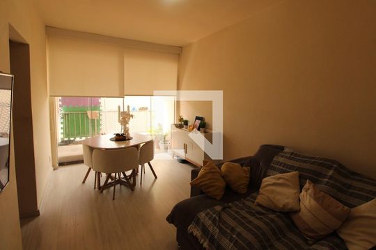 Apartamento para alugar com 2 quartos, 65m² em Abolição, Rio de Janeiro