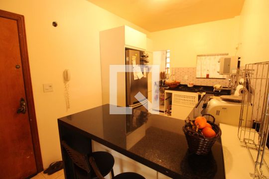 Cozinha de apartamento para alugar com 2 quartos, 65m² em Abolição, Rio de Janeiro