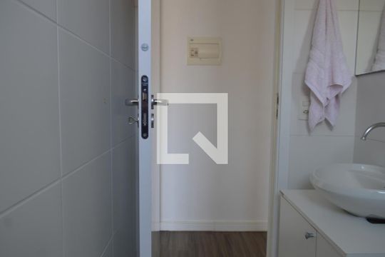 Banheiro de apartamento à venda com 2 quartos, 40m² em Cambuci, São Paulo