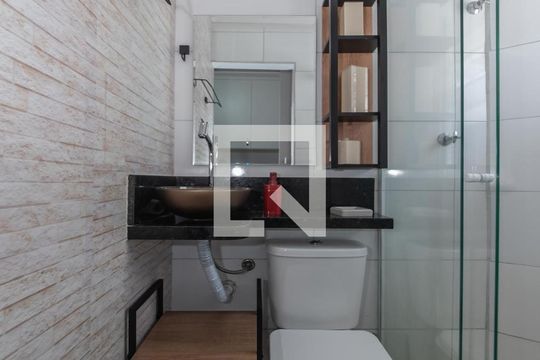 Banheiro de kitnet/studio à venda com 1 quarto, 20m² em Jardim Oriental, São Paulo